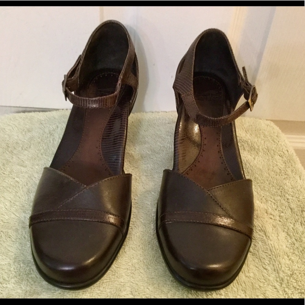 Dansko Roxy Heels